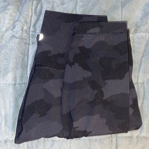 Camo lululemon leggings